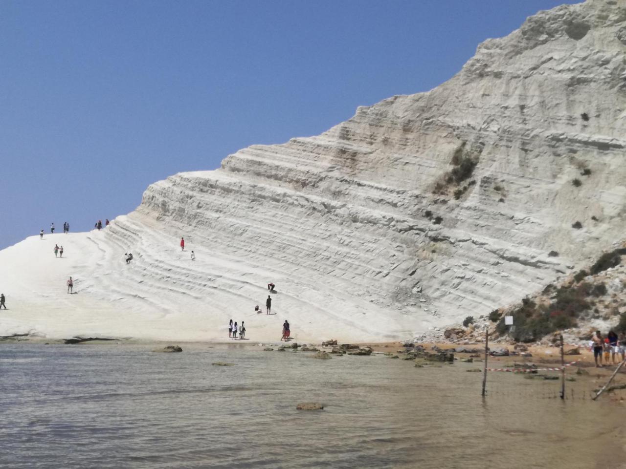 Locazione Turistica Domus Re Bed & Breakfast Agrigento Exterior foto