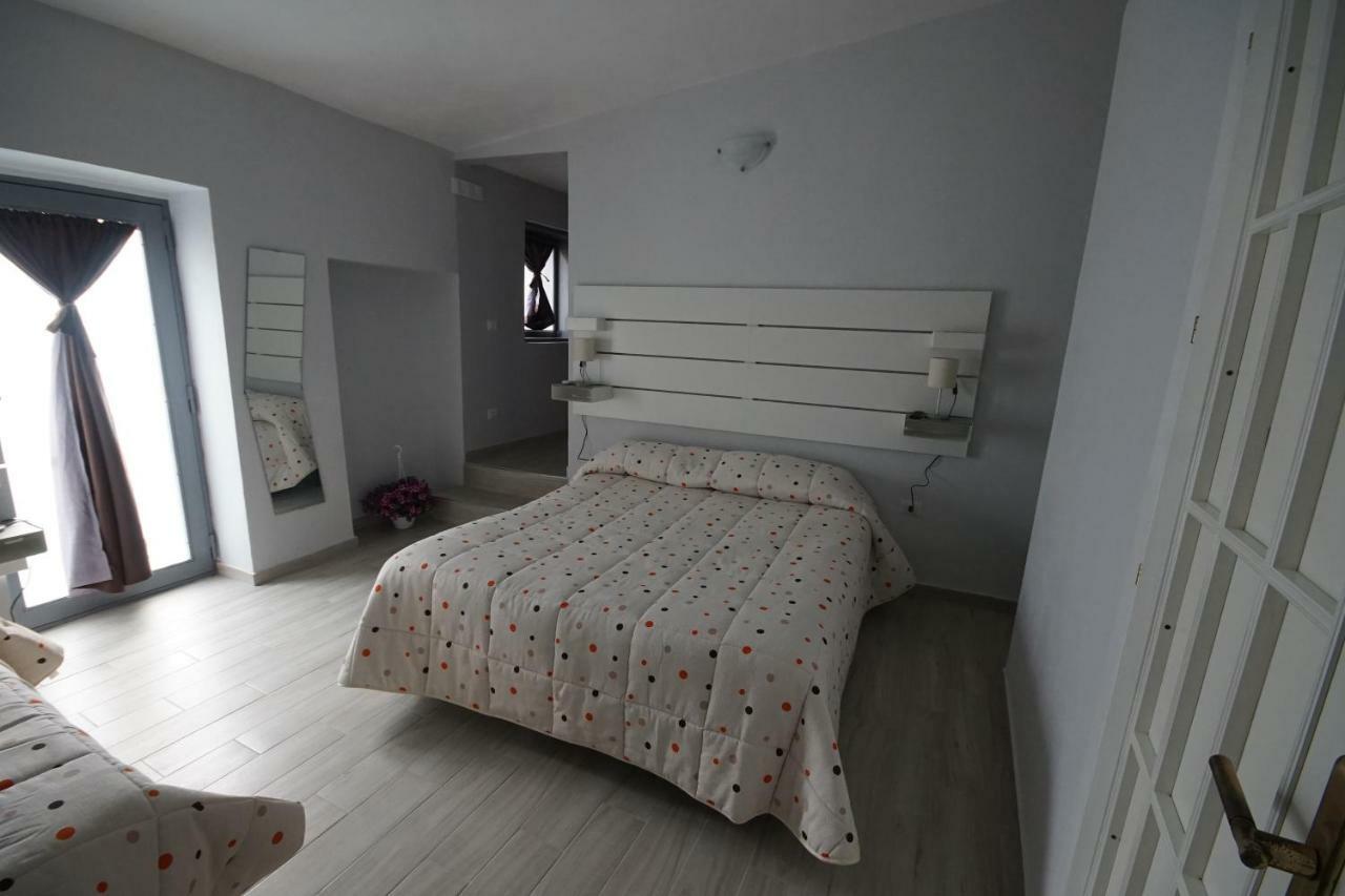 Locazione Turistica Domus Re Bed & Breakfast Agrigento Exterior foto